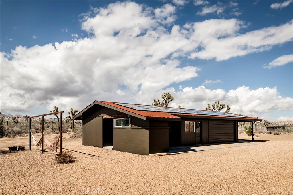 2680 Vine Property Photo 35