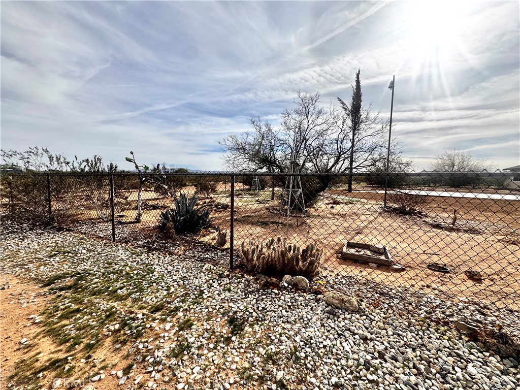 382 Bowman Trail Property Photo 3