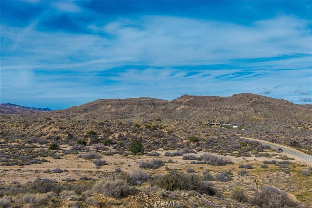 5190 Pioneertown Road Property Photo 13