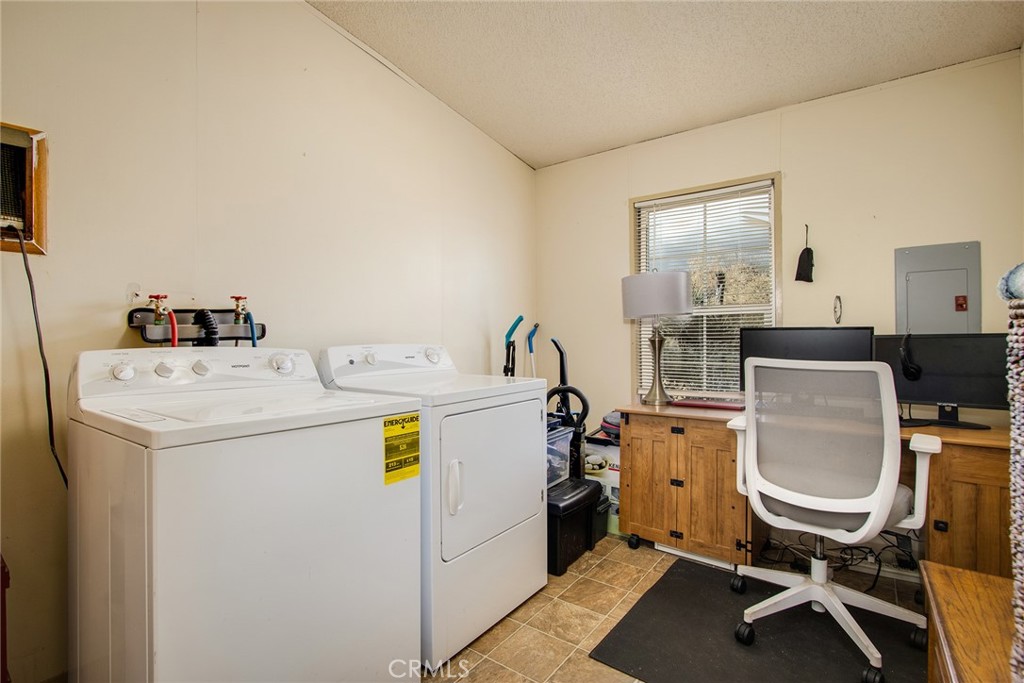 2863 Ox Yoke Property Photo 55