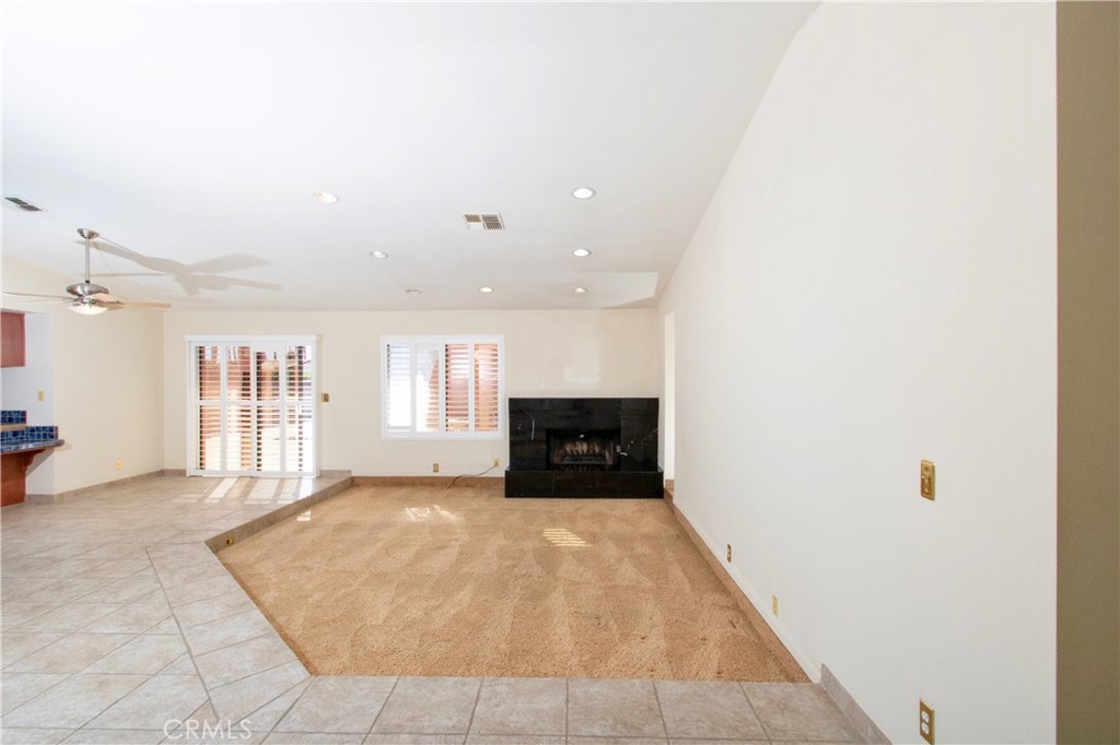 64337 Doral Drive Property Photo 5