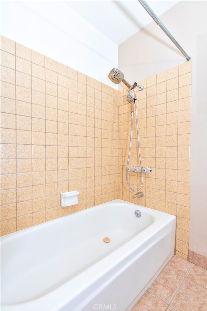 64337 Doral Drive Property Photo 12