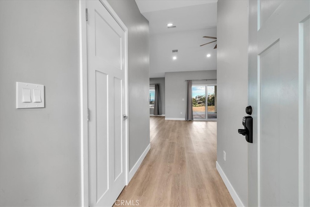 6829 Indian Cove Property Photo 4