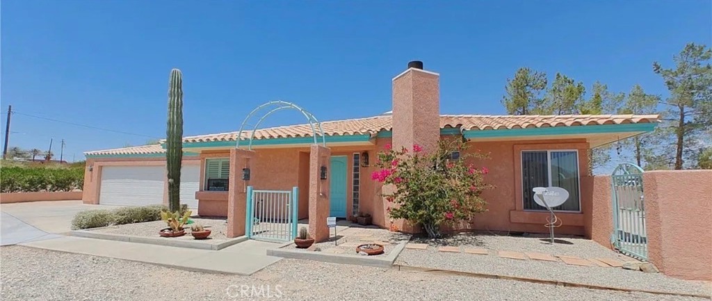 6144 Carodean Property Photo 1