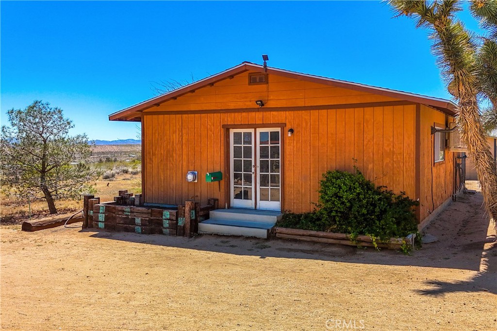 1010 Wamego Property Photo 35