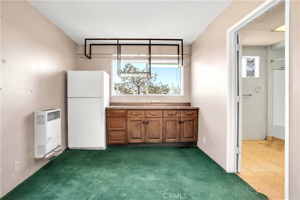 1010 Wamego Property Photo 38