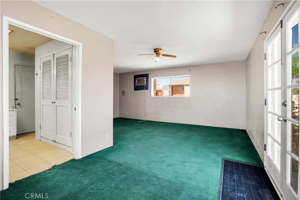 1010 Wamego Property Photo 40