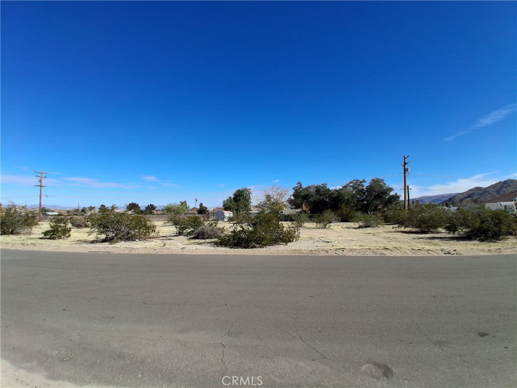 3 Manzanita Ave. Property Photo 5