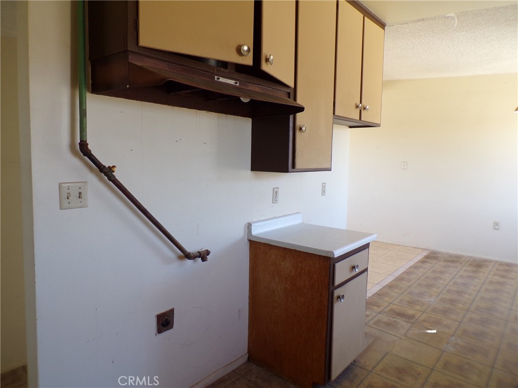 6810 Maude Adams Property Photo 6
