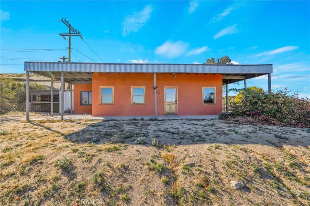 6572 Bullion Avenue Property Photo 1