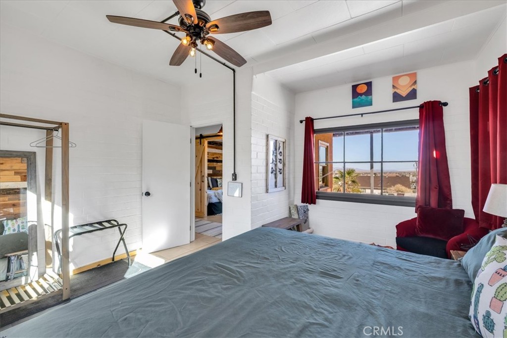 6572 Bullion Avenue Property Photo 29