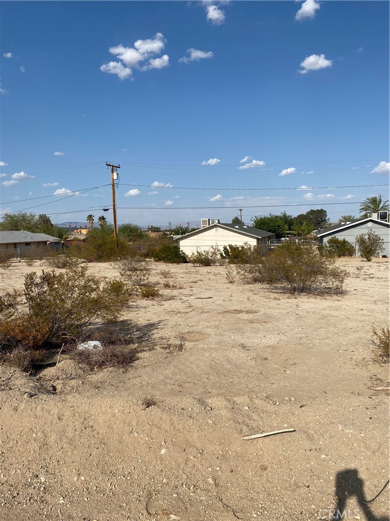 72840 Hatch Property Photo 3