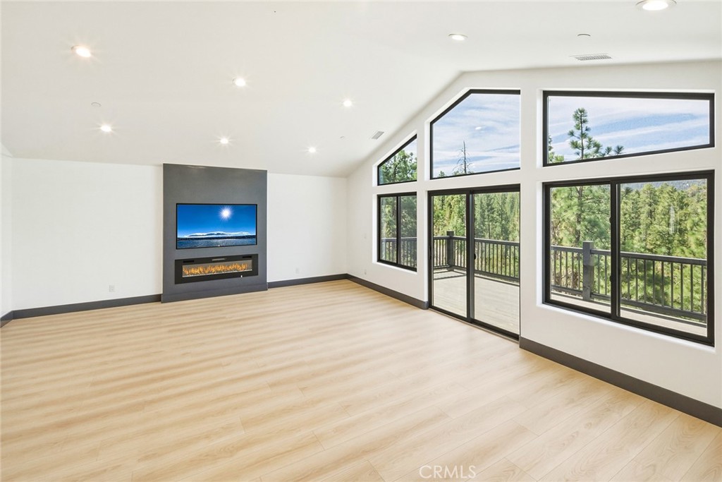 445 Woodcreek Property Photo 54