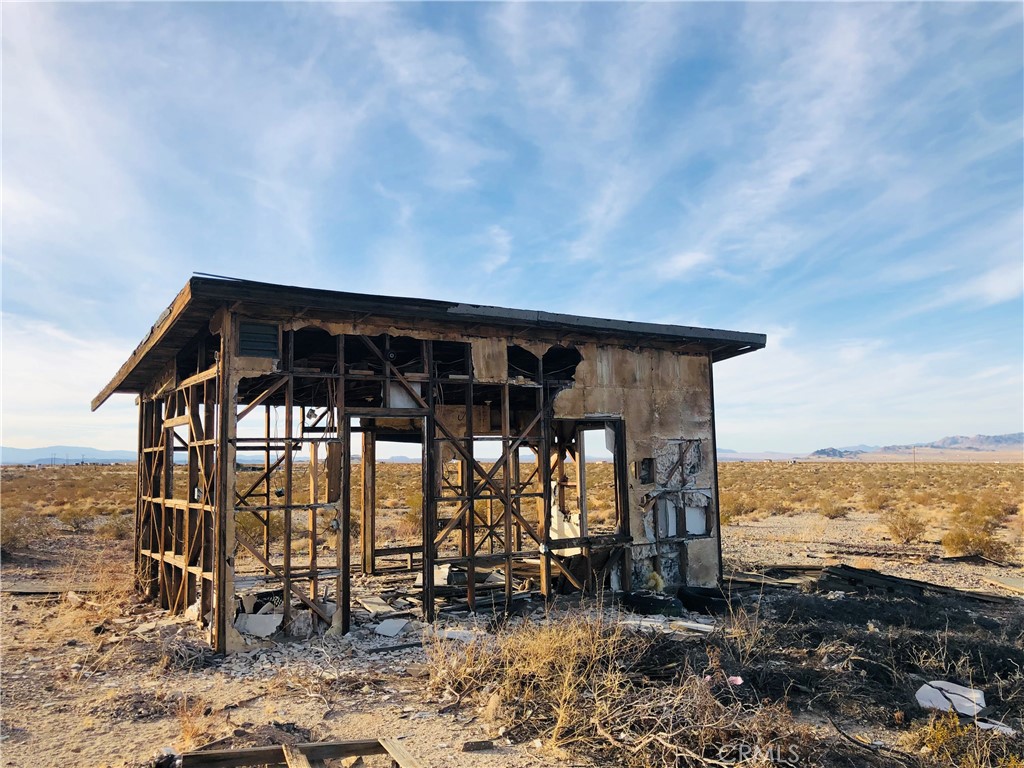 5 Pinto Mountain Road Property Photo 2