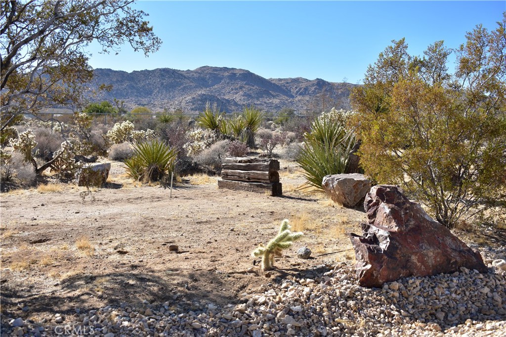 61611 Alta Loma Drive Property Photo 16