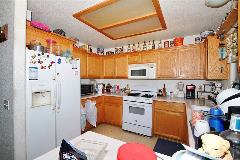 7536 Victoria Property Photo 8