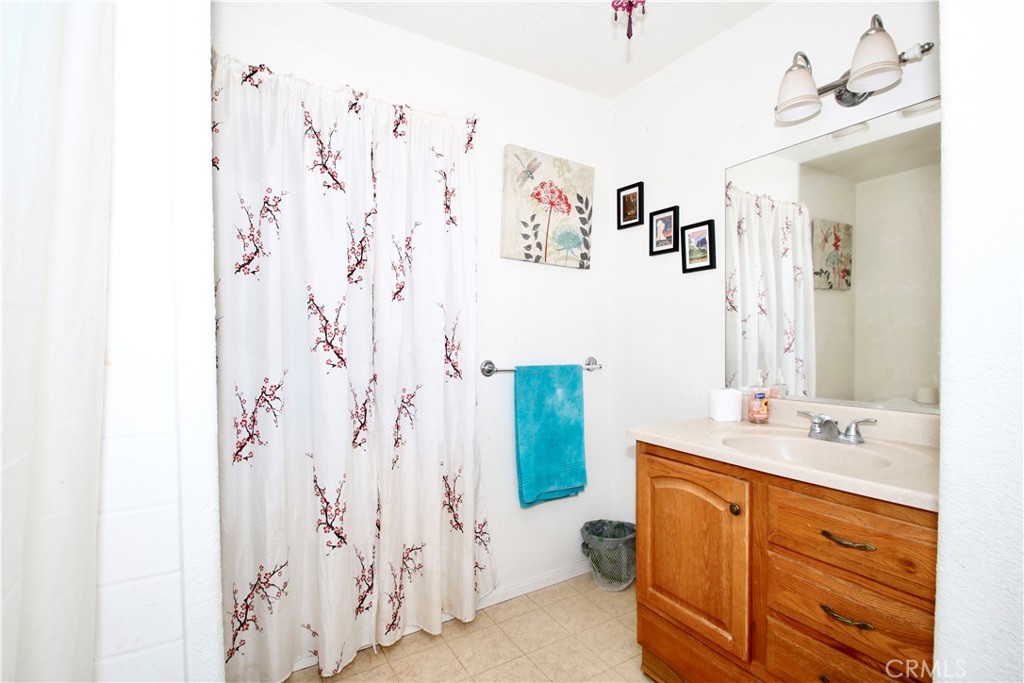 7536 Victoria Property Photo 13