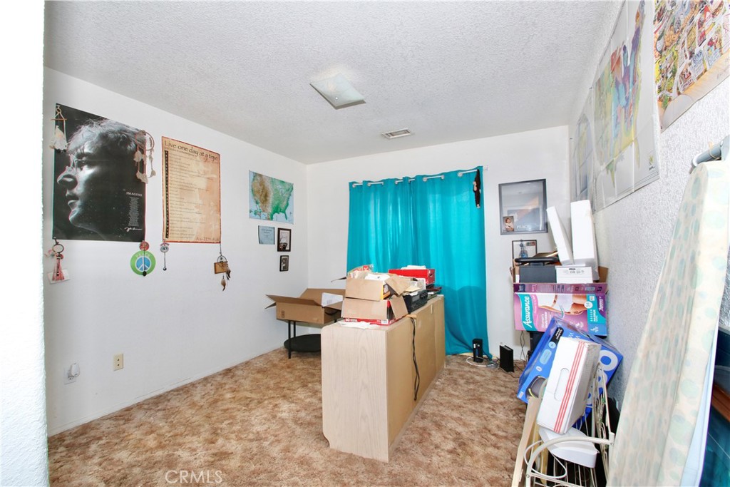 7536 Victoria Property Photo 16