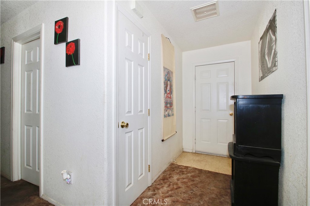 7536 Victoria Property Photo 19