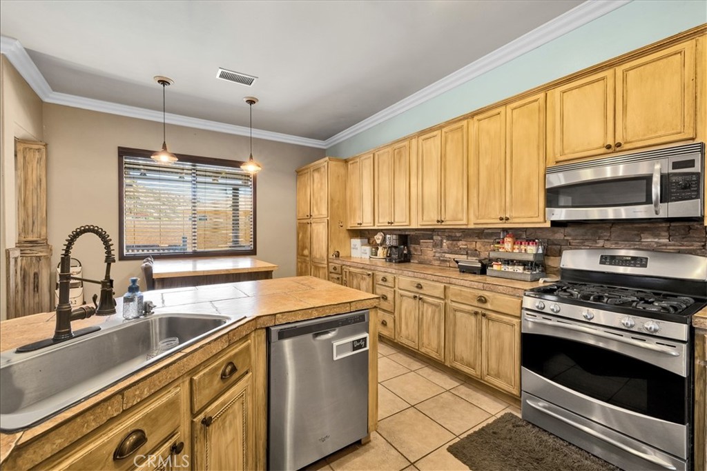 7622 San Remo Property Photo 12