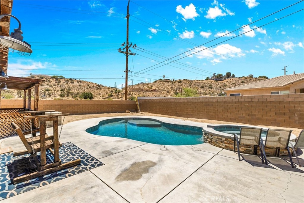 7622 San Remo Property Photo 32