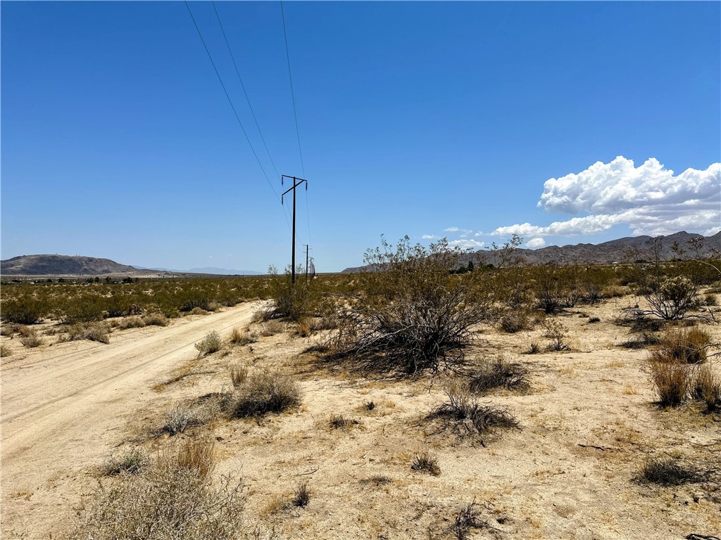 64200 Sullivan Property Photo 8