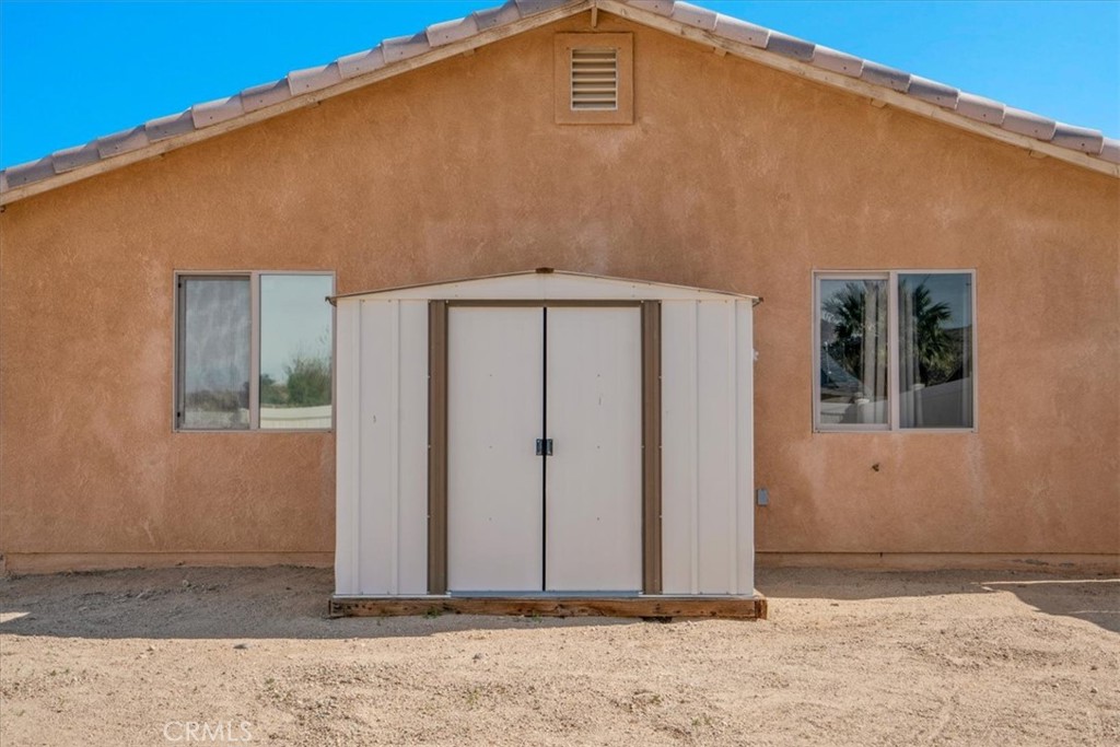 6752 Manzanita Avenue Property Photo 27
