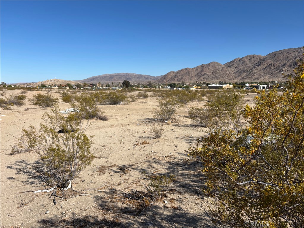 1 Morongo Road Property Photo 3