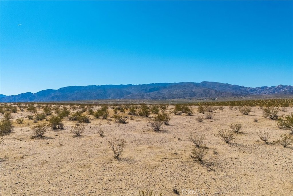 70147 Cove View Road Property Photo 9