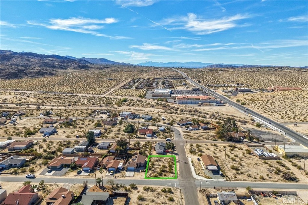 71963 Cactus Drive Property Photo 4