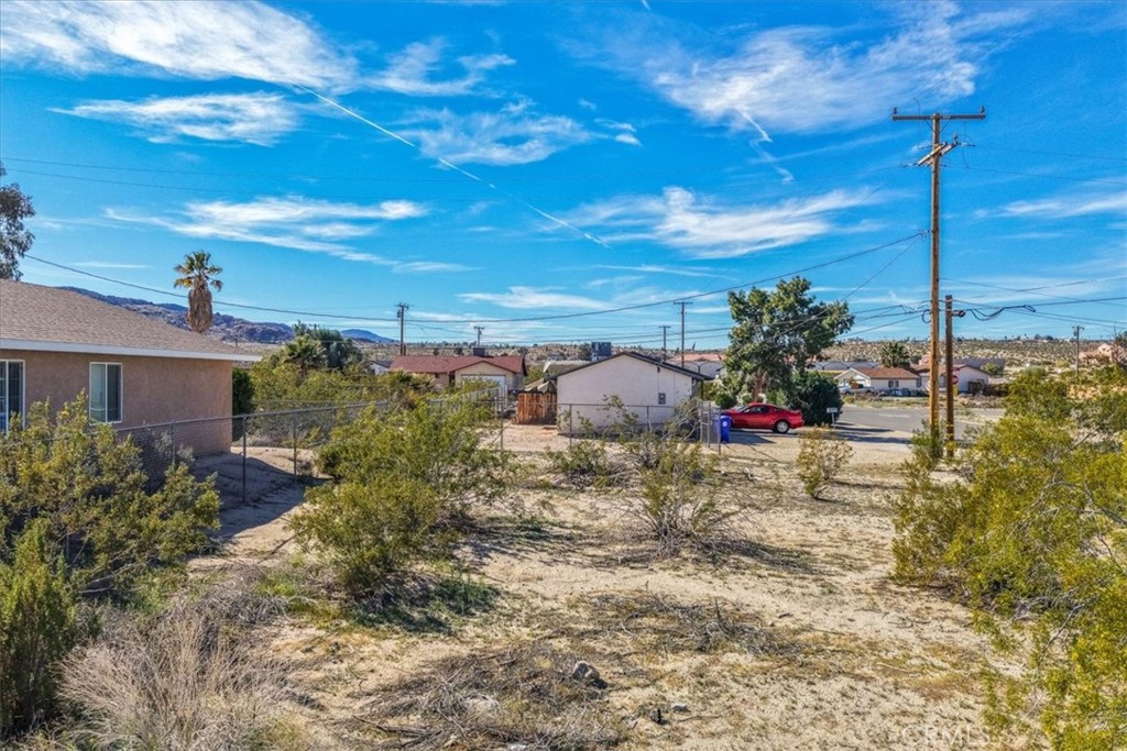 71963 Cactus Drive Property Photo 14