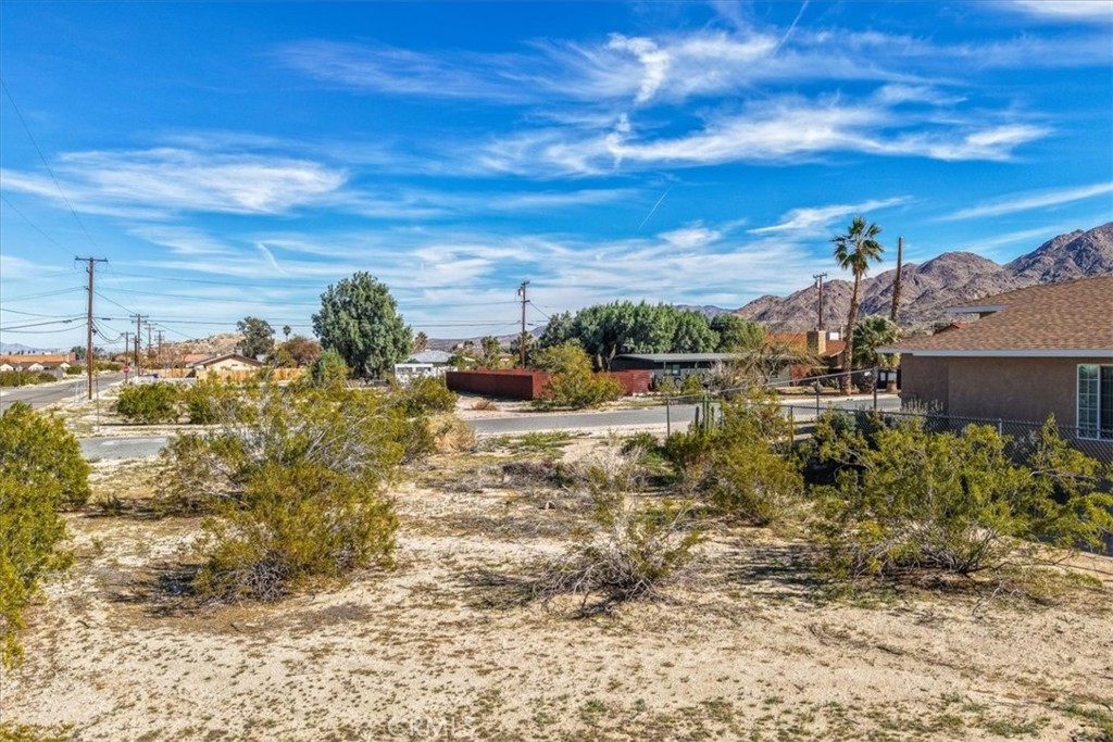 71963 Cactus Drive Property Photo 16
