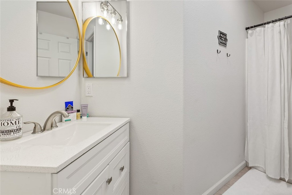 62382 Crestview Drive Property Photo 18