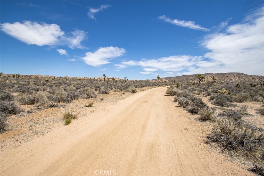 52552 Gamma Gulch Property Photo 6
