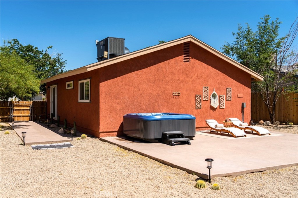 62016 Valley View Property Photo 17