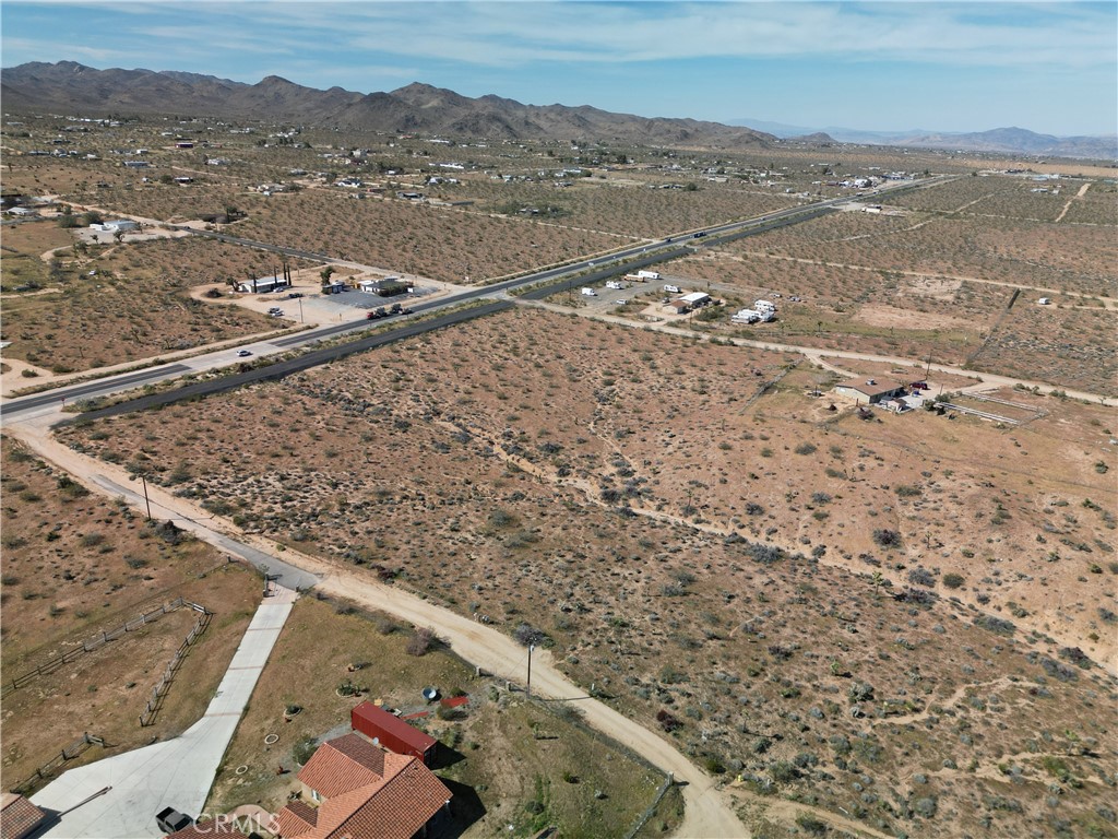 111 Perris Property Photo 14