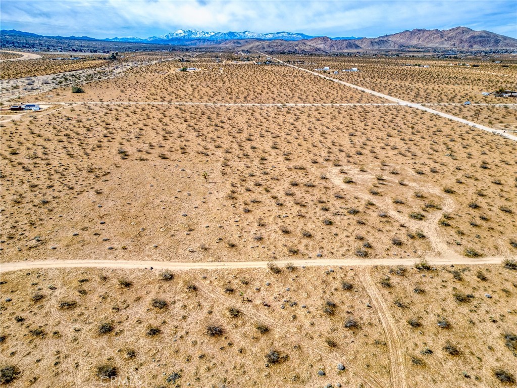 147 Little Road Property Photo 19
