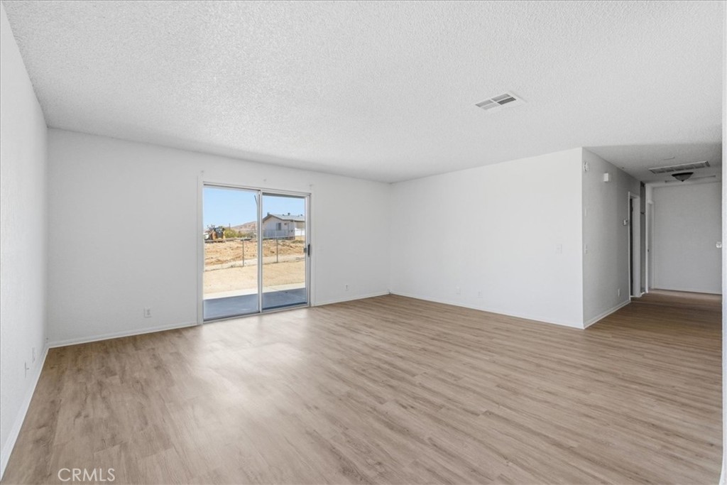 6851 Quail Spring Property Photo 5