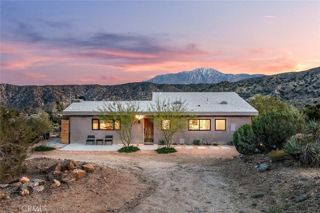 48575 W Paradise Property Photo 3