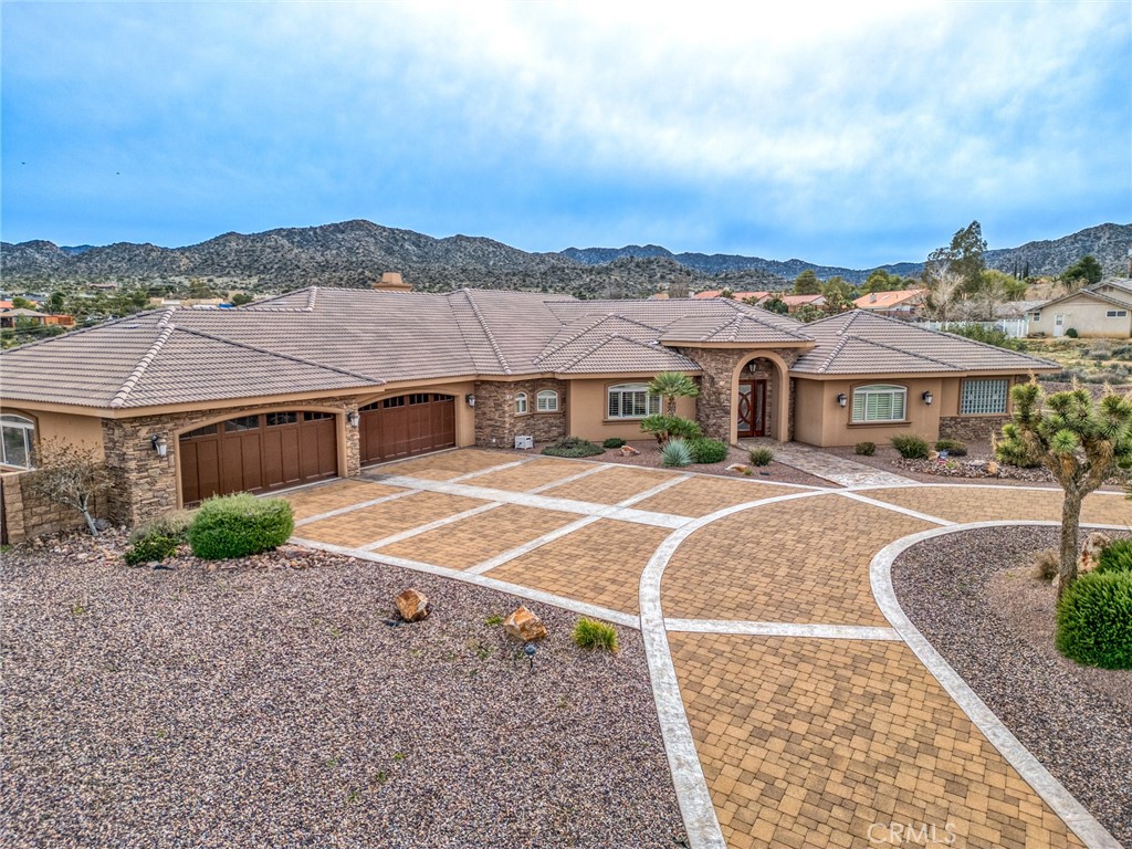 58839 Santa Barbara Dr Property Photo 1