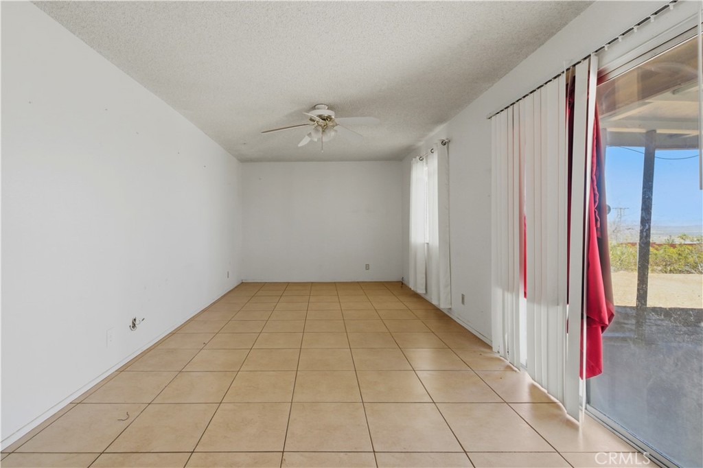 7273 Sunny Vista Property Photo 8