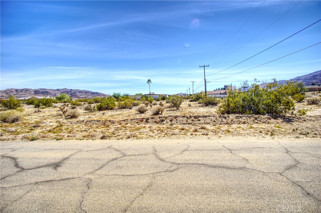 7500 Sunset Drive Property Photo 1