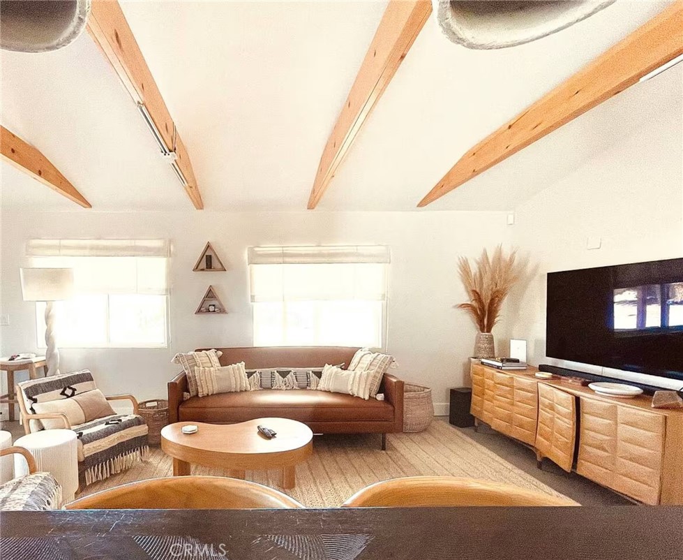 83683 Amboy Road Property Photo 4