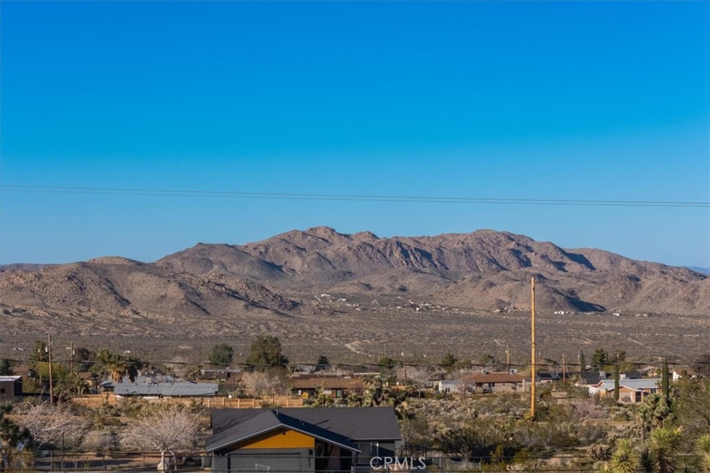 60432 Latham Trail Property Photo 10