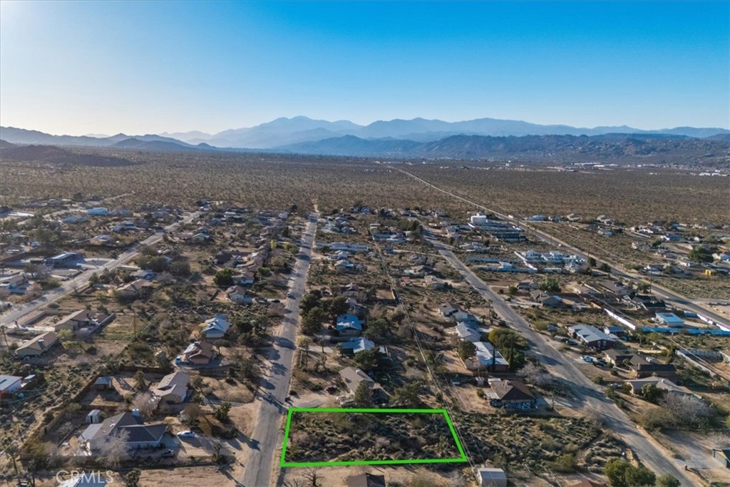 60432 Latham Trail Property Photo 12