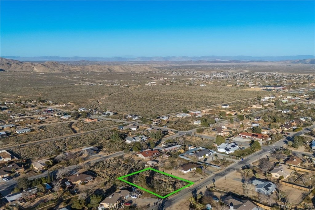 60432 Latham Trail Property Photo 14