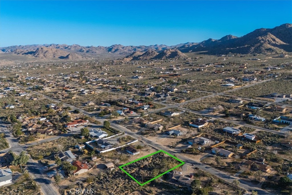 60432 Latham Trail Property Photo 16