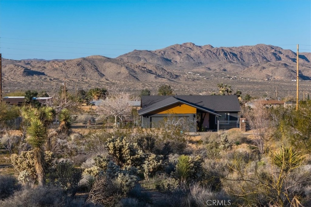60432 Latham Trail Property Photo 22