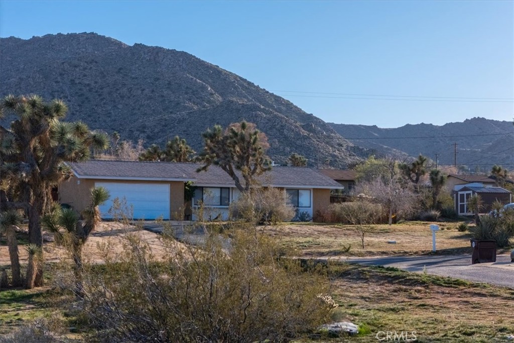 60432 Latham Trail Property Photo 23