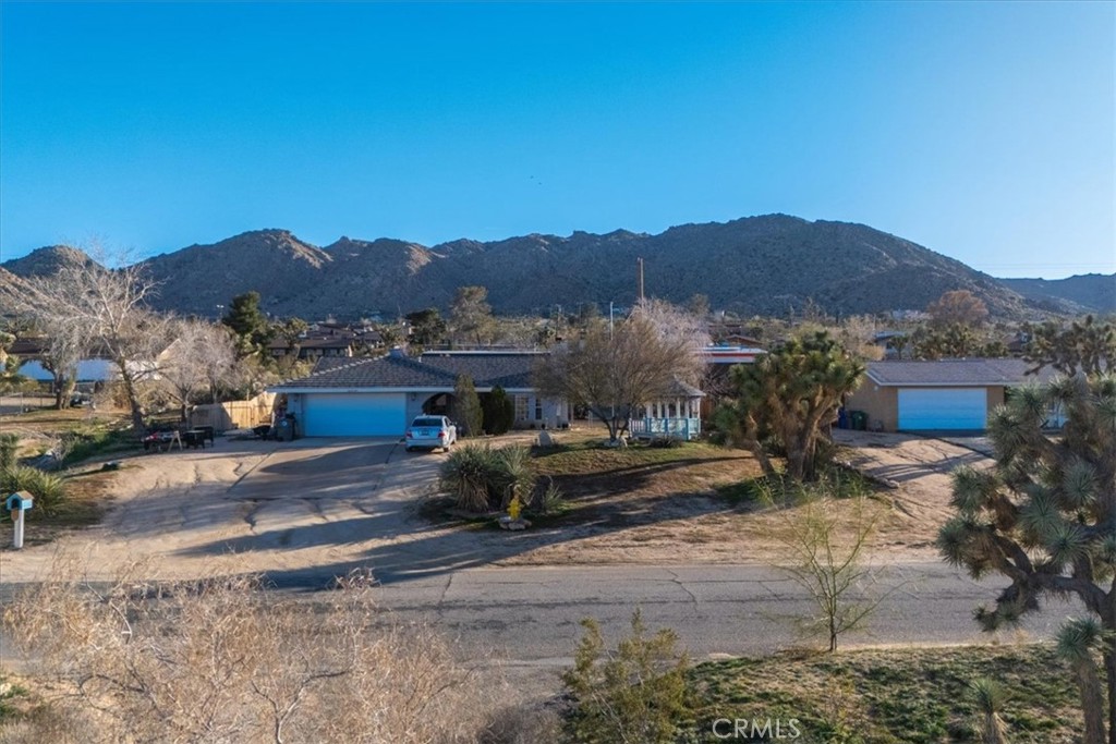 60432 Latham Trail Property Photo 24